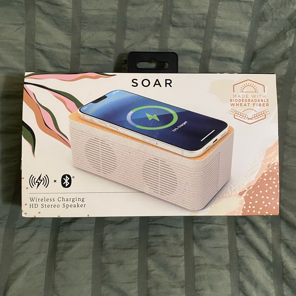NWT Wireless Charging HD Stereo Speaker